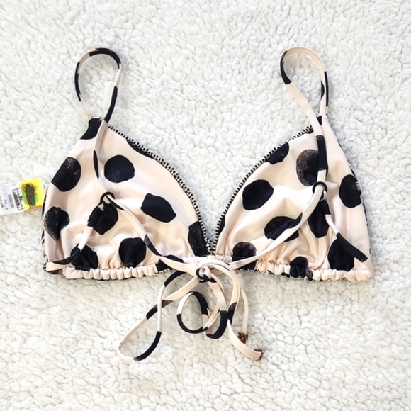 New!Agua Bendita Lolita Reversible Bikini Top - Picture 9 of 12